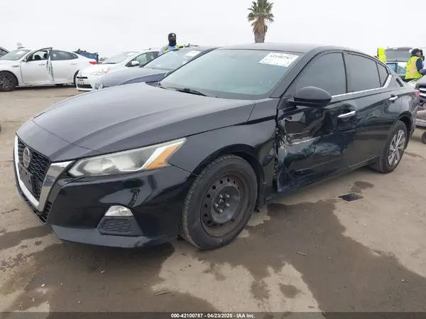 1N4BL4BV8KN325720 2019 NISSAN ALTIMA - Image 2