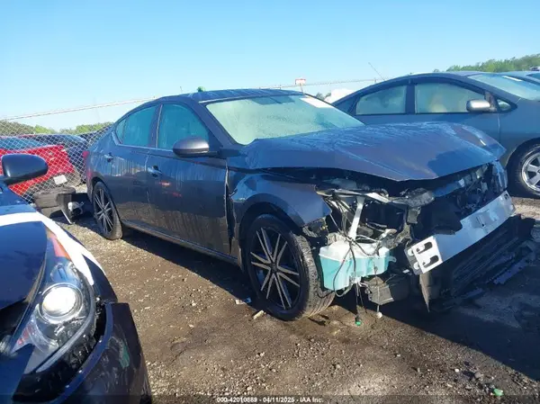 1N4BL4BV8KN328312 2019 NISSAN ALTIMA - Image 1