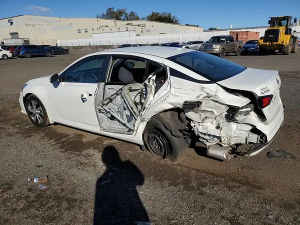 1N4BL4BV8LC114949 2020 NISSAN ALTIMA - Image 2