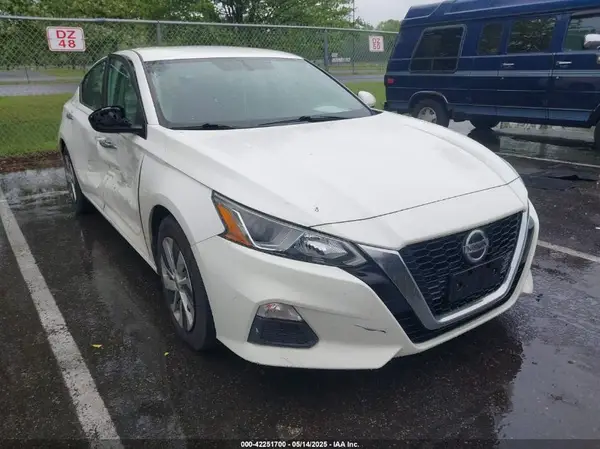 1N4BL4BV8LC135803 2020 NISSAN ALTIMA - Image 1