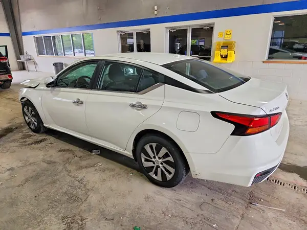1N4BL4BV8LC139138 2020 NISSAN ALTIMA - Image 2