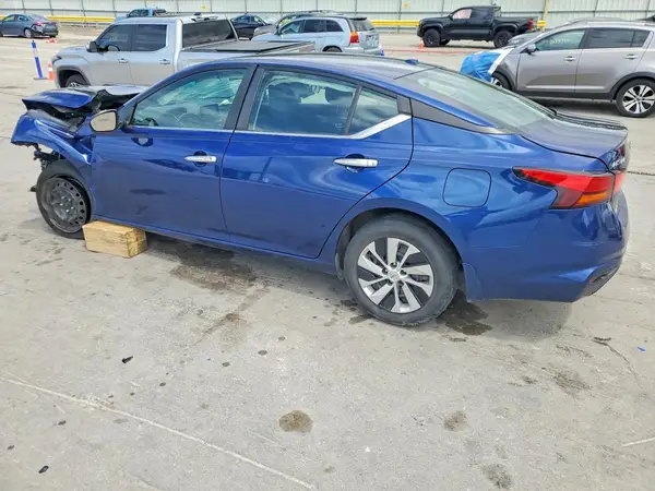 1N4BL4BV8LC166856 2020 NISSAN ALTIMA - Image 2