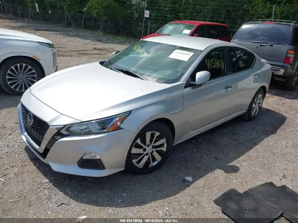 1N4BL4BV8LC206854 2020 NISSAN ALTIMA - Image 2
