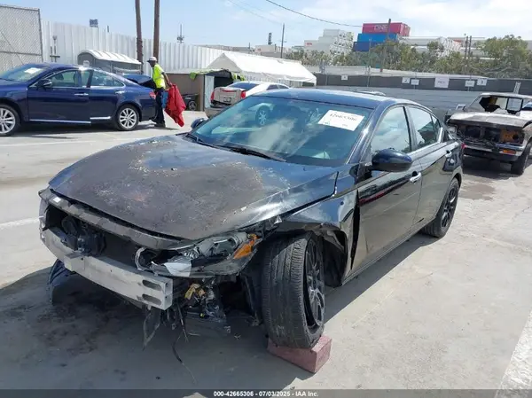 1N4BL4BV8LN316792 2020 NISSAN ALTIMA - Image 2