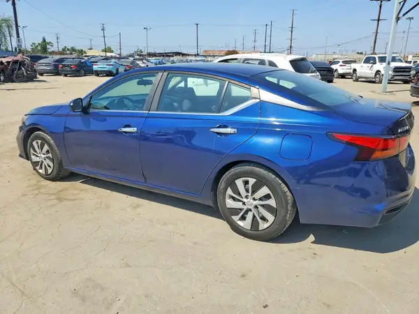1N4BL4BV8MN312565 2021 NISSAN ALTIMA - Image 2