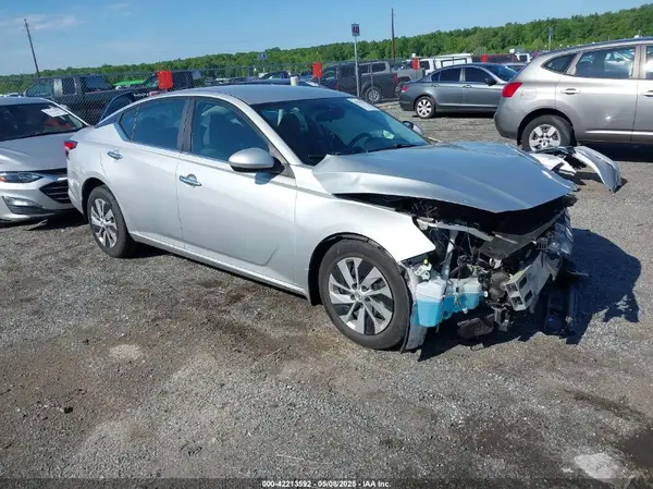 1N4BL4BV8MN329706 2021 NISSAN ALTIMA - Image 1