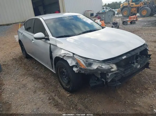 1N4BL4BV8MN353732 2021 NISSAN ALTIMA - Image 1