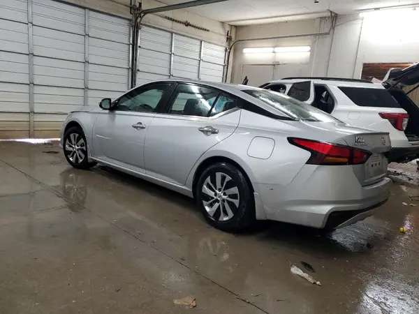 1N4BL4BV8MN369929 2021 NISSAN ALTIMA - Image 2