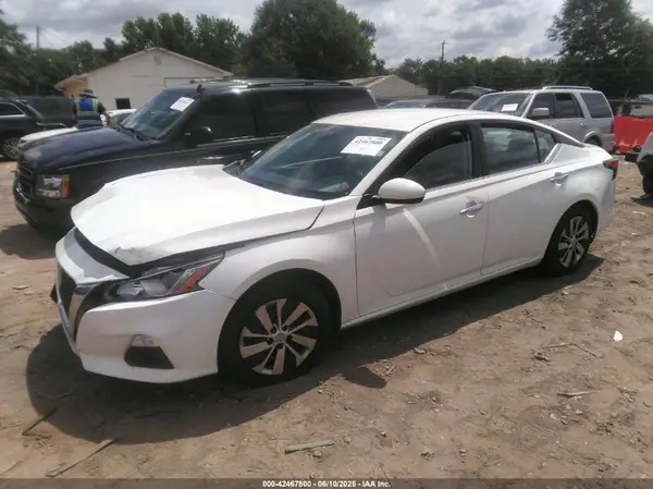 1N4BL4BV8MN382812 2021 NISSAN ALTIMA - Image 2
