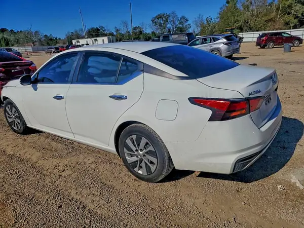 1N4BL4BV8MN392031 2021 NISSAN ALTIMA - Image 2