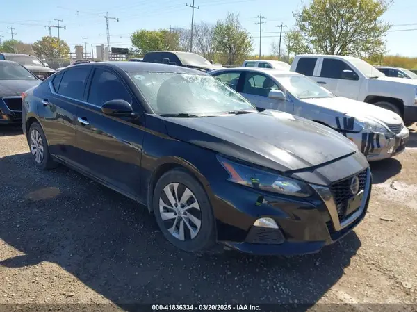 1N4BL4BV8NN300823 2022 NISSAN ALTIMA - Image 1