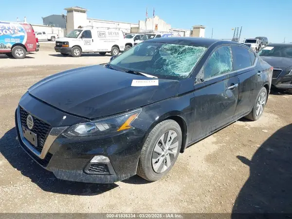 1N4BL4BV8NN300823 2022 NISSAN ALTIMA - Image 2