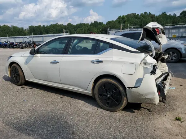 1N4BL4BV8NN326015 2022 NISSAN ALTIMA - Image 2