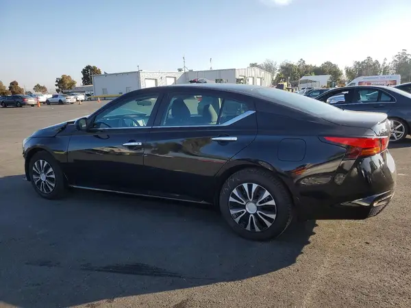 1N4BL4BV8NN361797 2022 NISSAN ALTIMA - Image 2