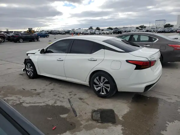 1N4BL4BV8NN366515 2022 NISSAN ALTIMA - Image 2