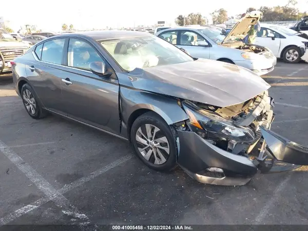 1N4BL4BV8NN389812 2022 NISSAN ALTIMA - Image 1