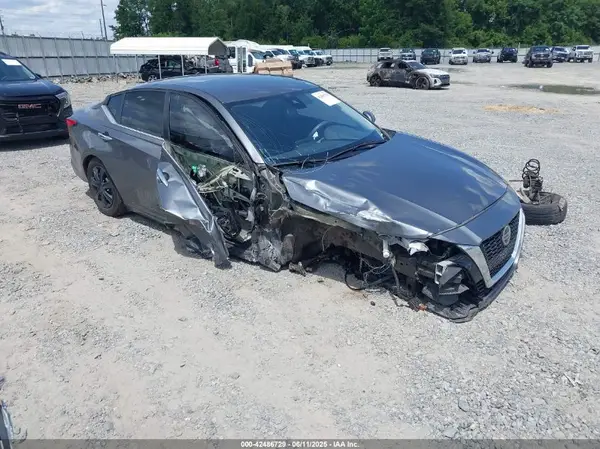 1N4BL4BV8NN402221 2022 NISSAN ALTIMA - Image 1