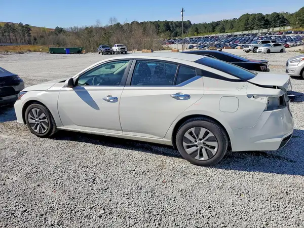 1N4BL4BV8PN315891 2023 NISSAN ALTIMA - Image 2