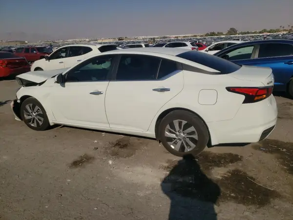 1N4BL4BV8PN322307 2023 NISSAN ALTIMA - Image 2
