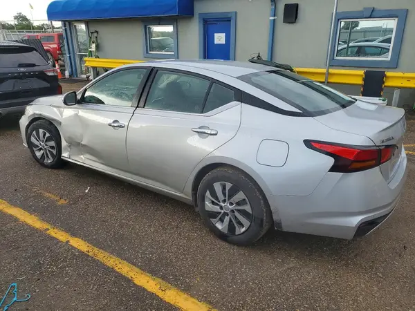 1N4BL4BV8PN323800 2023 NISSAN ALTIMA - Image 2