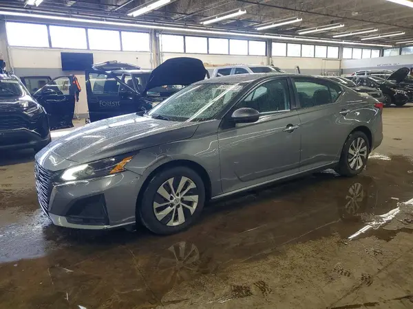 1N4BL4BV8PN329385 2023 NISSAN ALTIMA - Image 1