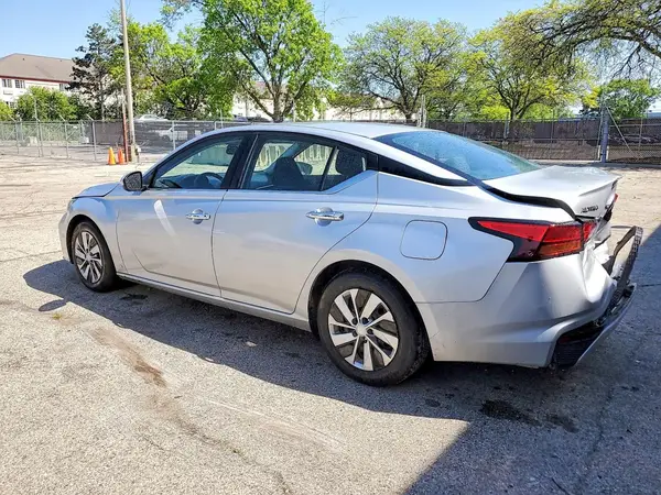 1N4BL4BV8PN349765 2023 NISSAN ALTIMA - Image 2