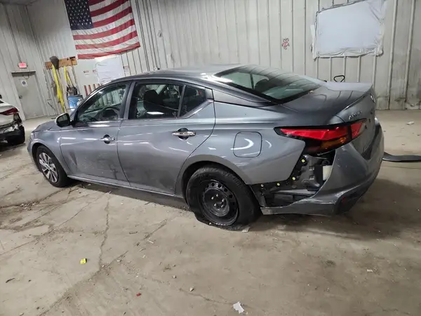 1N4BL4BV8PN357185 2023 NISSAN ALTIMA - Image 2