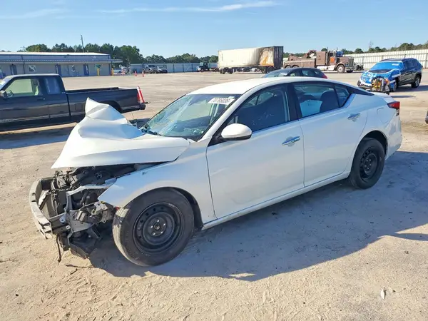 1N4BL4BV8PN361687 2023 NISSAN ALTIMA - Image 1