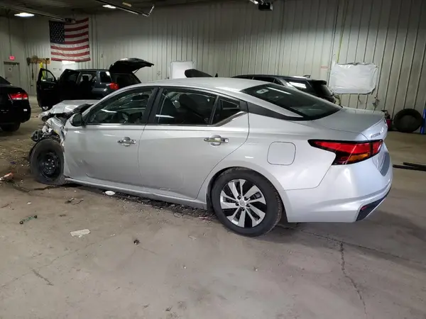 1N4BL4BV8PN371037 2023 NISSAN ALTIMA - Image 2