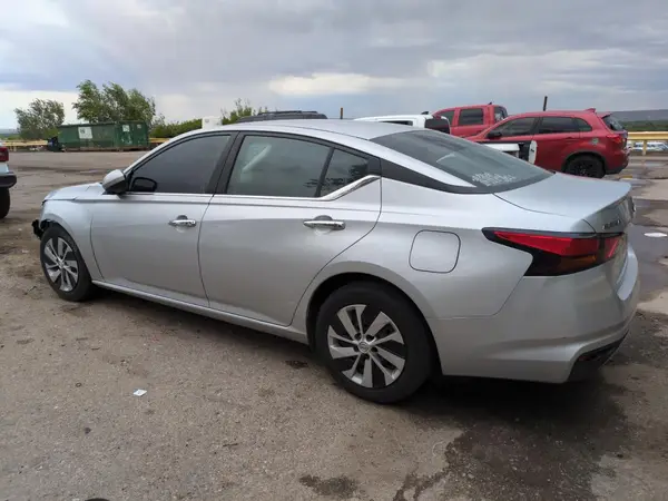 1N4BL4BV8PN372706 2023 NISSAN ALTIMA - Image 2