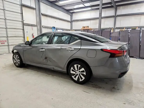 1N4BL4BV8PN378022 2023 NISSAN ALTIMA - Image 2