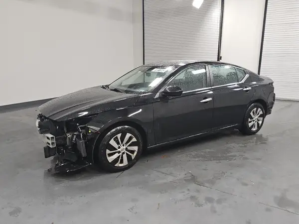 1N4BL4BV8PN387142 2023 NISSAN ALTIMA - Image 1