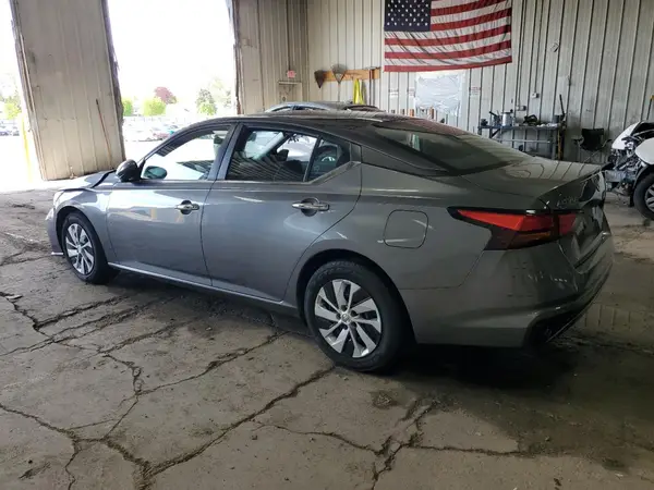 1N4BL4BV8PN387898 2023 NISSAN ALTIMA - Image 2