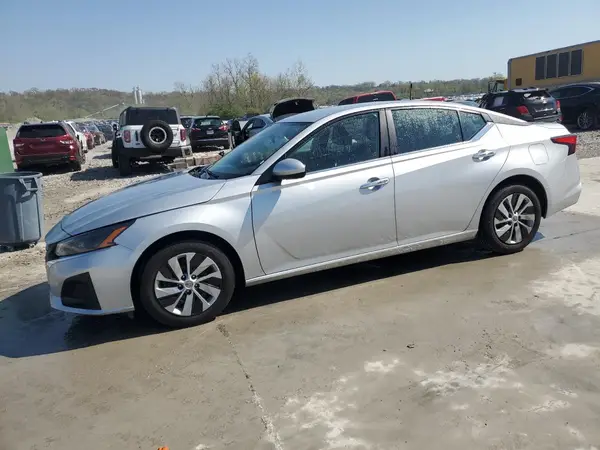 1N4BL4BV8PN399100 2023 NISSAN ALTIMA - Image 1