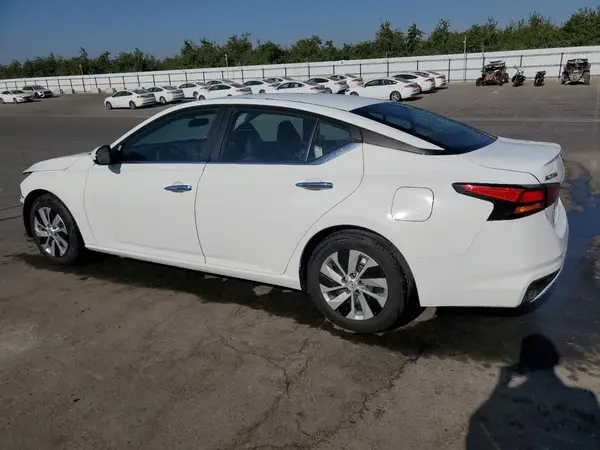 1N4BL4BV8PN402187 2023 NISSAN ALTIMA - Image 2