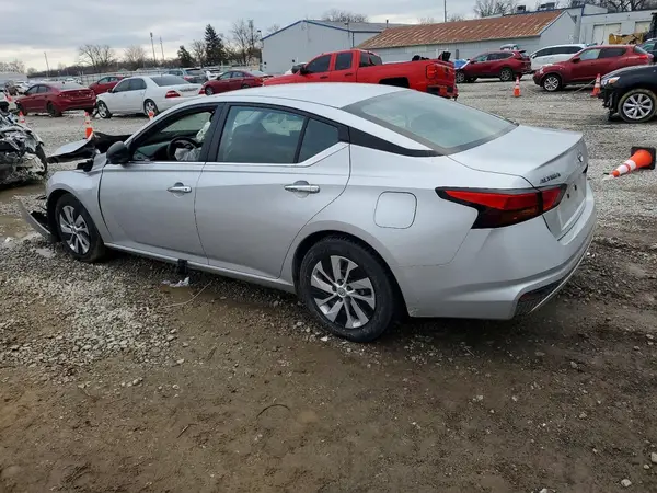 1N4BL4BV8RN340311 2024 NISSAN ALTIMA - Image 2