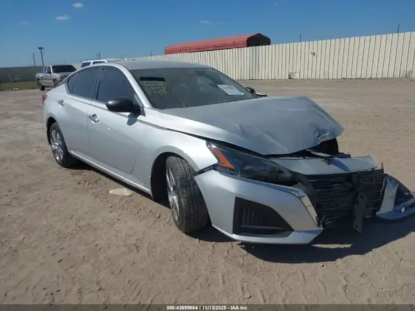 1N4BL4BV8RN344584 2024 NISSAN ALTIMA - Image 1