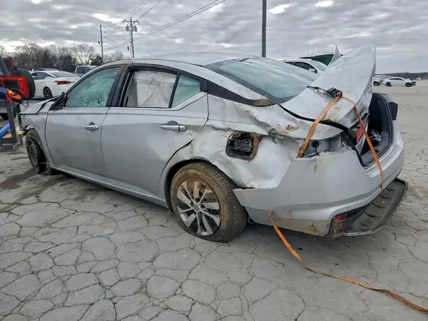 1N4BL4BV8RN374250 2024 NISSAN ALTIMA - Image 2