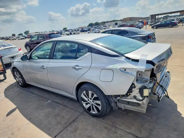 1N4BL4BV8RN375477 2024 NISSAN ALTIMA - Image 2