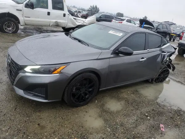 1N4BL4BV8RN386303 2024 NISSAN ALTIMA - Image 1