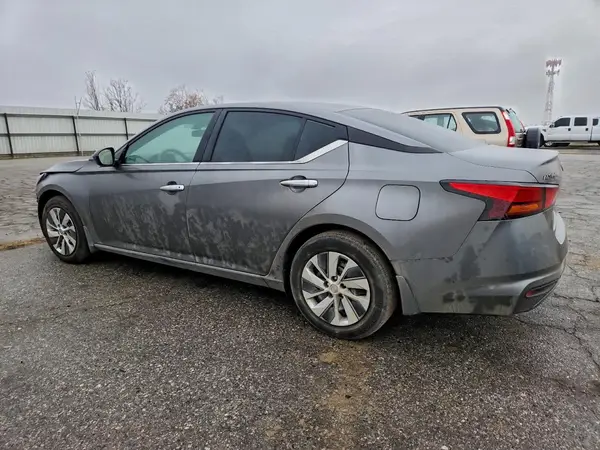 1N4BL4BV8RN389976 2024 NISSAN ALTIMA - Image 2
