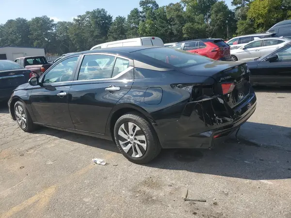1N4BL4BV8RN402676 2024 NISSAN ALTIMA - Image 2