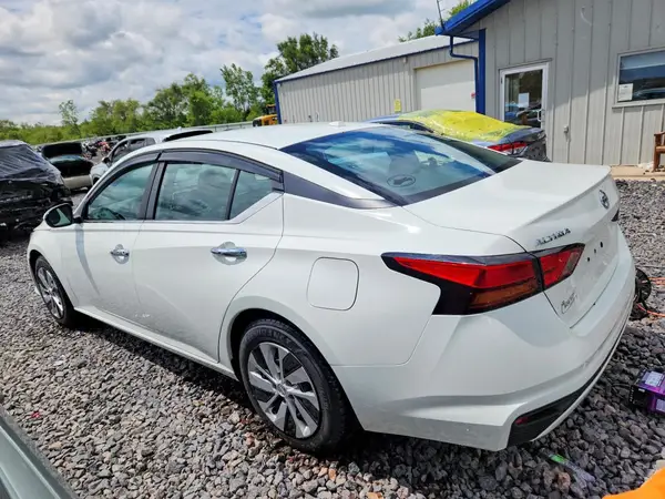 1N4BL4BV9KC110486 2019 NISSAN ALTIMA - Image 2