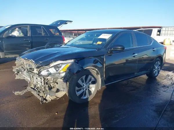1N4BL4BV9KC111167 2019 NISSAN ALTIMA - Image 2
