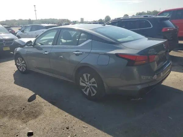 1N4BL4BV9KC118930 2019 NISSAN ALTIMA - Image 2