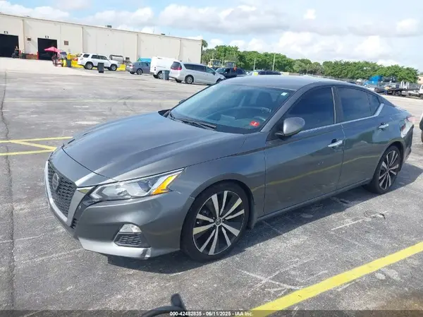 1N4BL4BV9KC139972 2019 NISSAN ALTIMA - Image 2