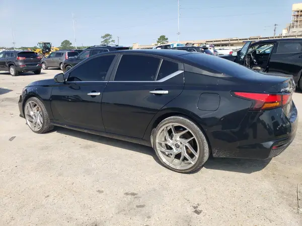 1N4BL4BV9KC165374 2019 NISSAN ALTIMA - Image 2