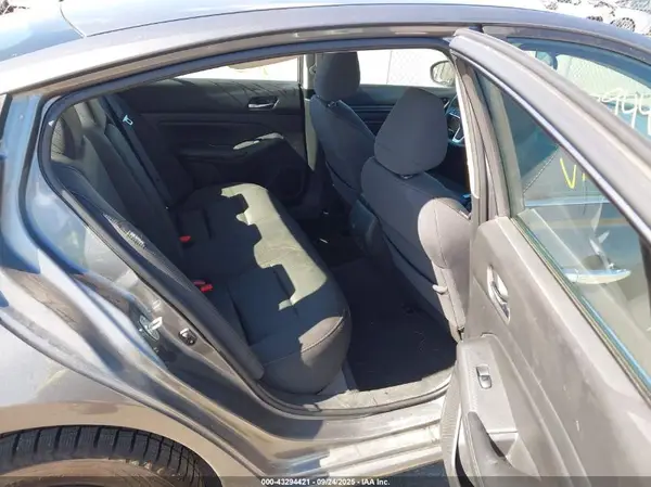 1N4BL4BV9KC190677 2019 NISSAN ALTIMA - Image 8