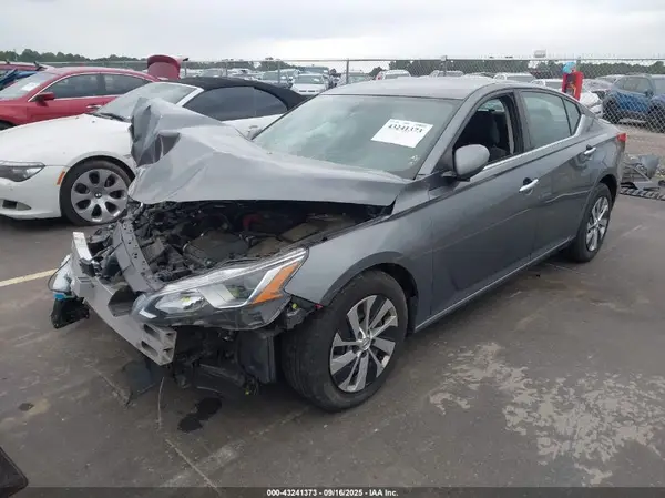 1N4BL4BV9KC199119 2019 NISSAN ALTIMA - Image 2