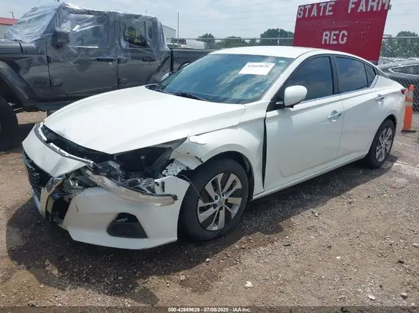 1N4BL4BV9KC208126 2019 NISSAN ALTIMA - Image 2